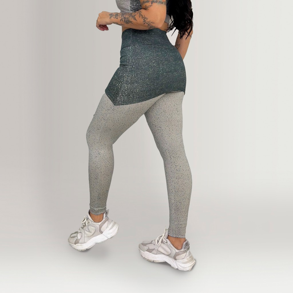 Calça Legging Fitness Tapa Bumbum Com Saia Embutida Academia Treino Conforto Crossfit